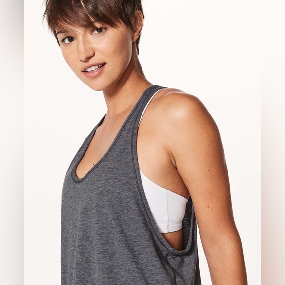 Lululemon Intended Tank size 6 - Picture 4 of 9